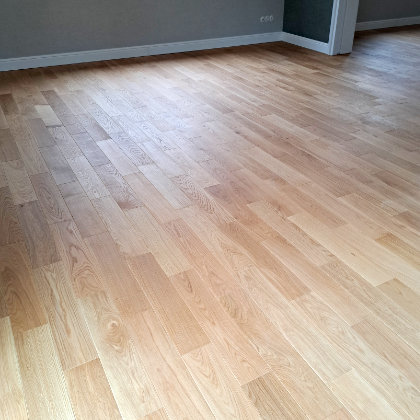 Eiche Mehrschichtparkett gefast